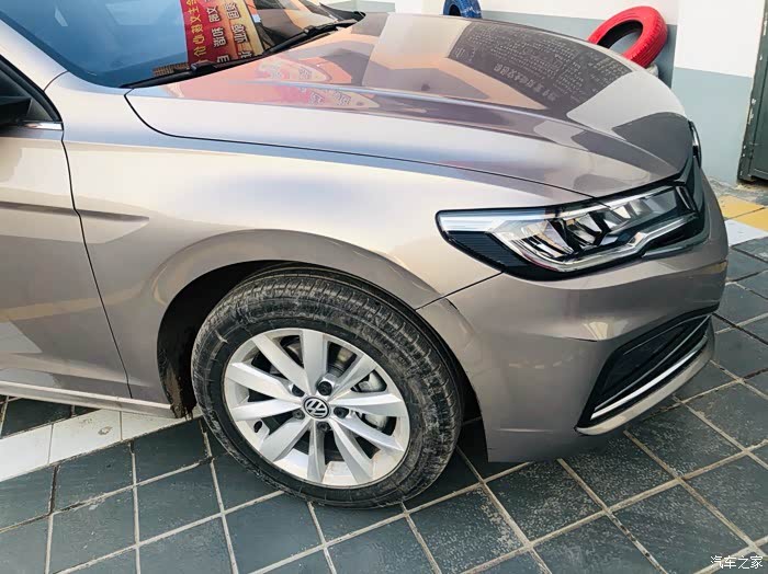 大众新宝来.海贝金