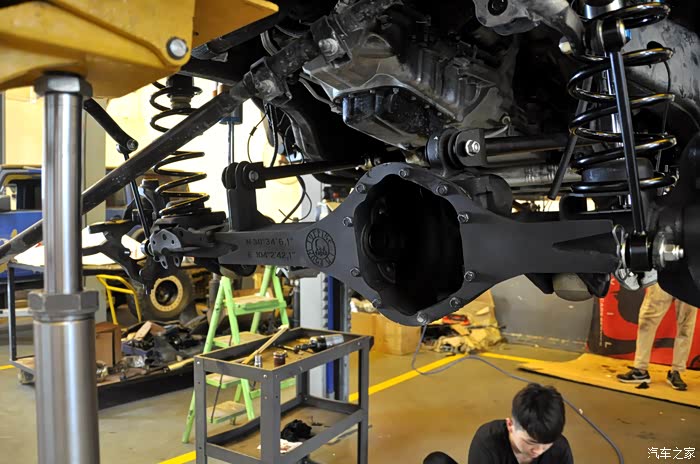 30052 | 回复: 88 牧马人论坛 【顶火佛山车会】见证为黑马铸造强劲的