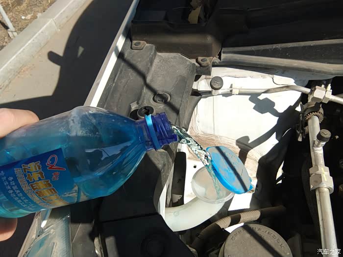 【图】春天到了把车辆冬天的玻璃水加换成普通的_哈弗m6论坛_汽车之家