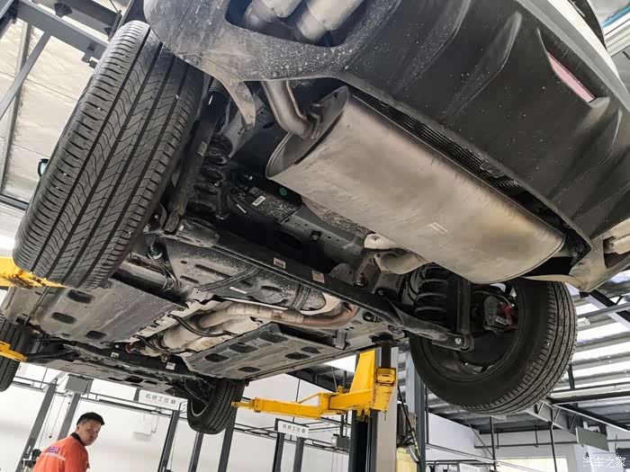 【2020中国春季运车展买车】爱她就要呵护她,缤越第三次保养作业