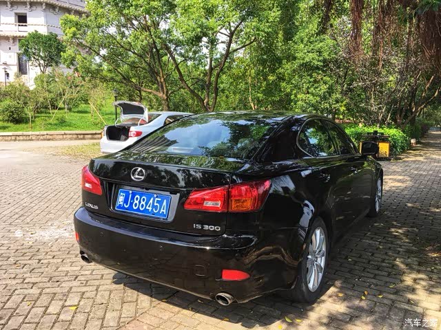 入手老款雷克萨斯is300