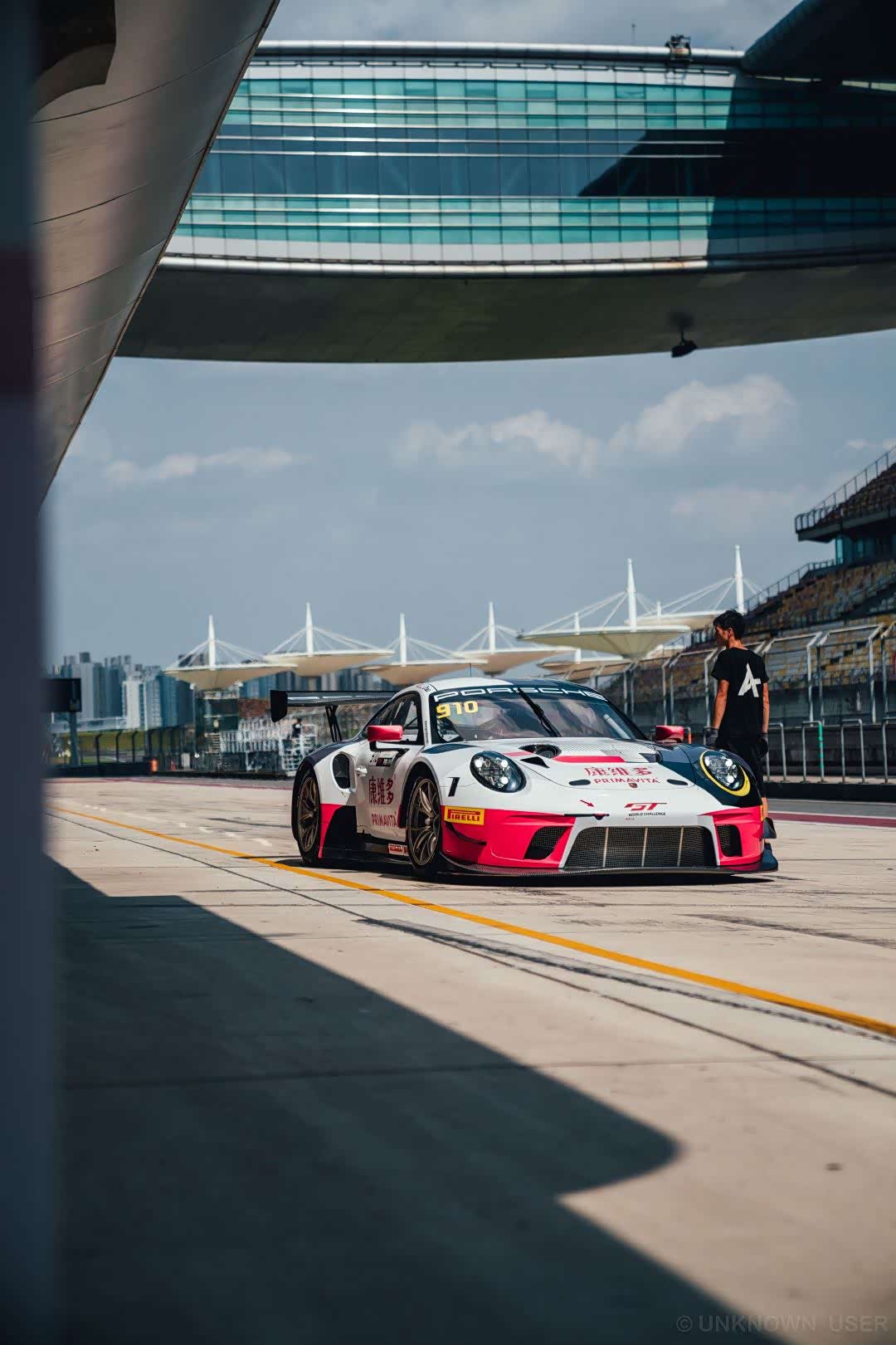 【图】pink point porsche gt3 r下赛道_保时捷911论坛_汽车之家论坛