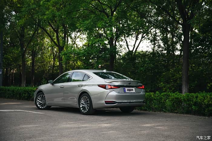 【图】es300h行政版套图分享_雷克萨斯es论坛_汽车之家论坛