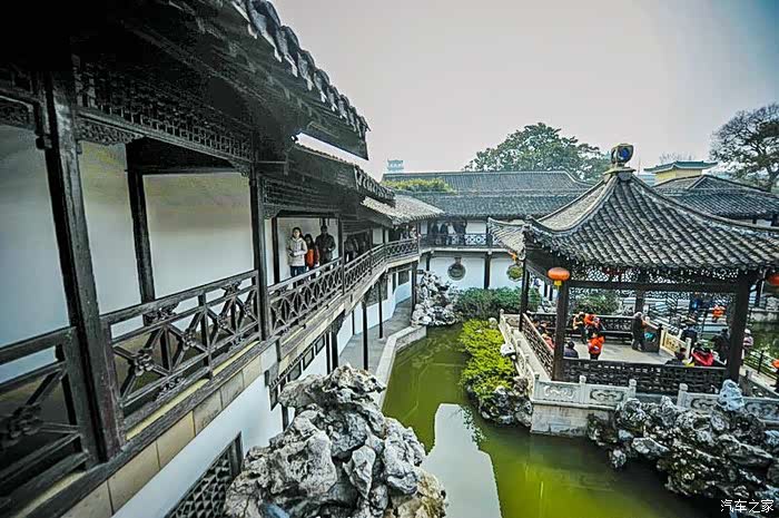 熙春楼阁笙箫起暮看金枝玉叶摇