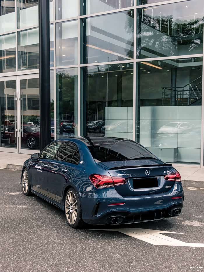 keys短评放下键盘论奔驰a35l真的是一台合格的amg吗