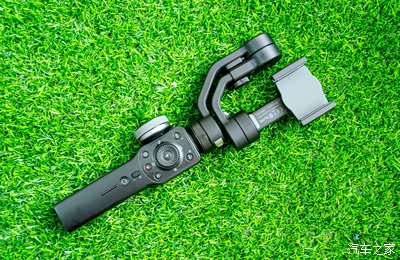 【家家众测】--手持稳定神器-智云4手机三轴稳