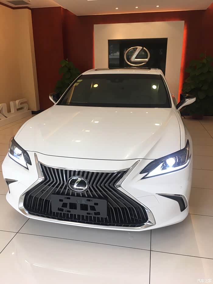 【图】我的新情人 新款es200白色提车记_雷克萨斯es论坛_汽车之家论坛