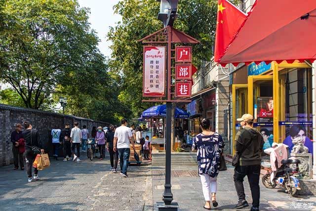 武汉这条巷子被誉为早餐一条街已有400年历史