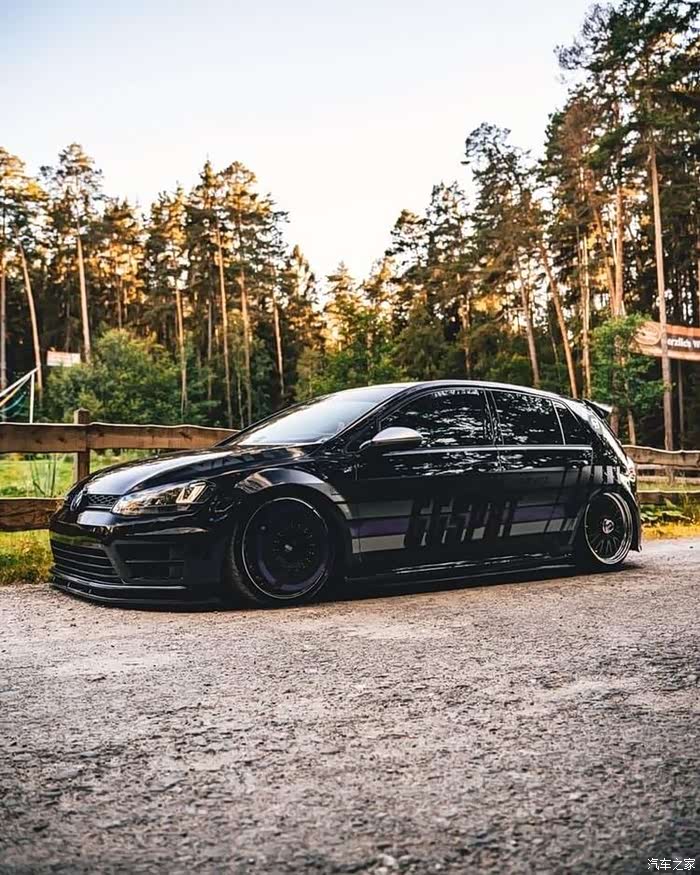 golfmk7gti帅气的黑武士