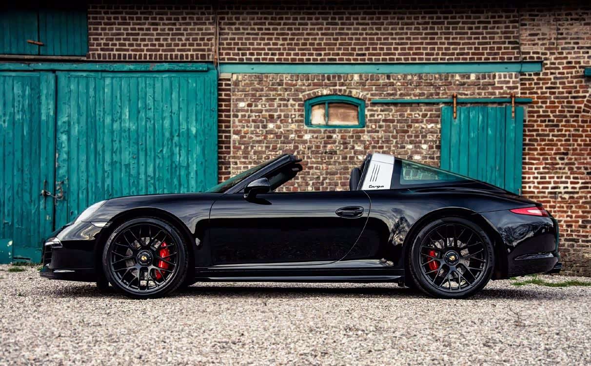保时捷 911 targa 4 gts黑化后也是那么帅