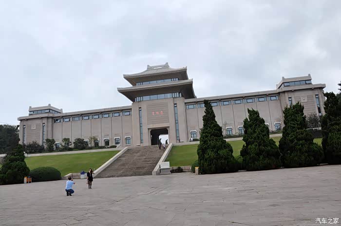 无锡长安车友会走进不一样的红色之旅青峰寺烈士纪念馆