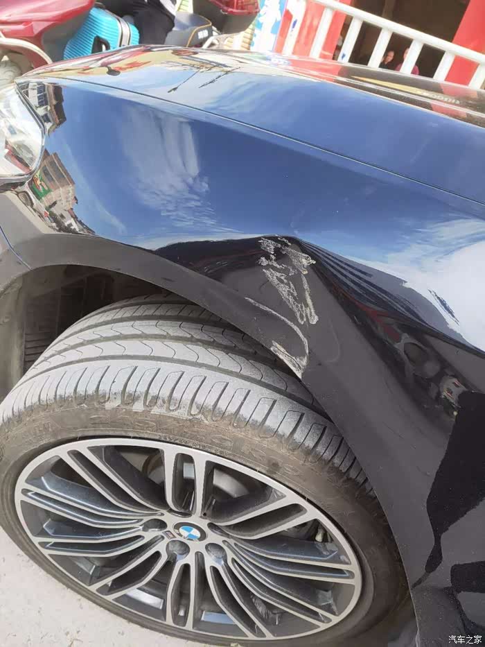 【图】被撞了,发现5系还真tm是铝合金,维修好麻烦_宝马5系论坛_汽车之