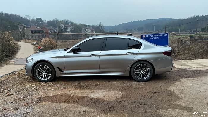 【图】出18年12月 19款525 黑色 7w公里_宝马5系论坛_汽车之家论坛