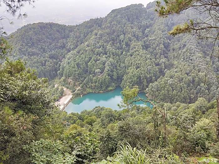 石笋山孔雀湖图片