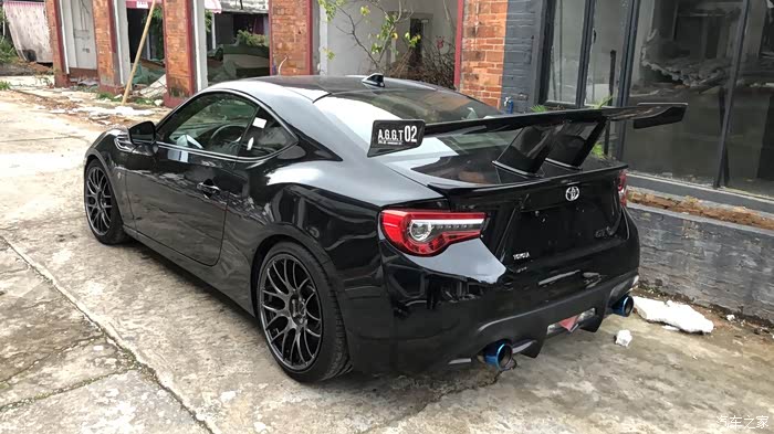 便宜出aimgain日本制碳纤维尾翼trd鸭尾原装17款后盖包顺丰