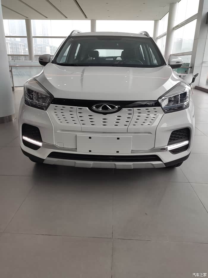 奇瑞新能源瑞虎e,工况续航401km,配备多连杆独立后悬架