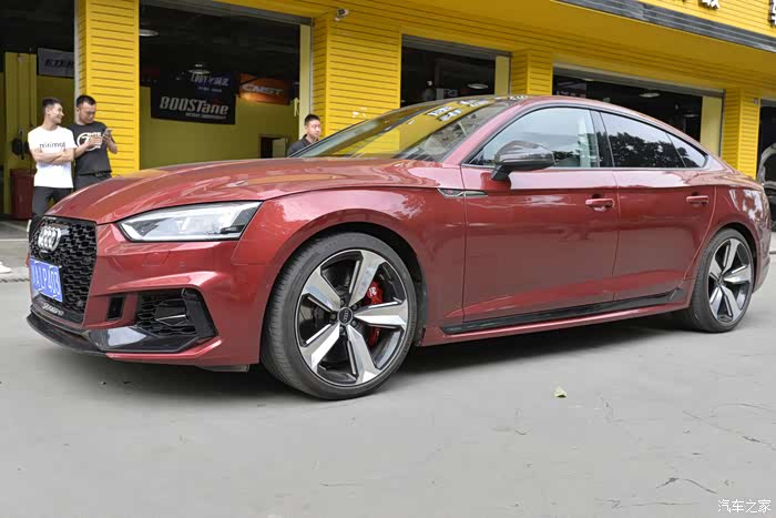 小5小改rs5包围大宝剑轮毂ap卡钳