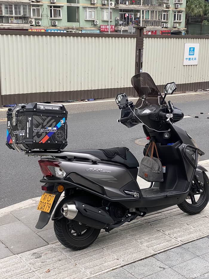 豪爵首款水冷150踏板摩托车申精