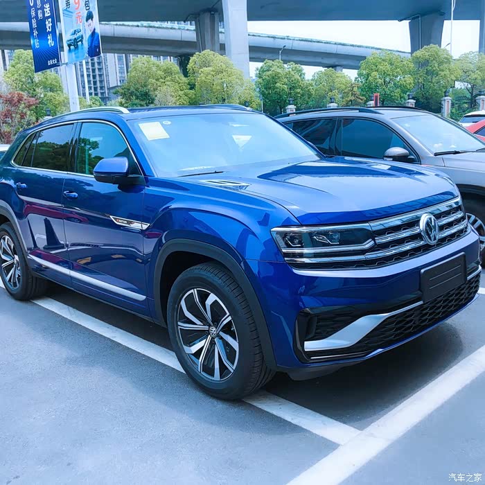 哪里能订到星辰蓝的途昂x了