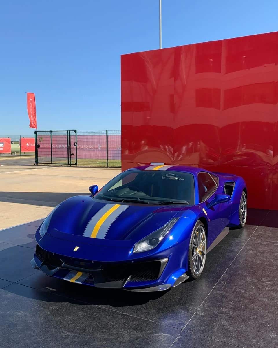 真正的公路赛车,法拉利488 pista