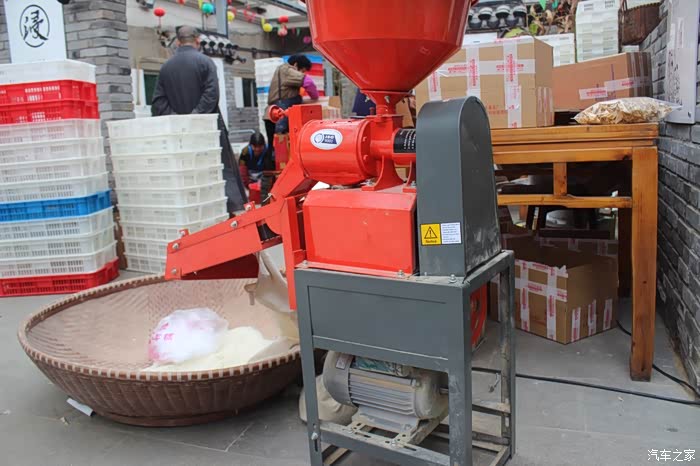 脱米机,脱米饱满干净又方便,省时又省力,你见过这样的机器吗?