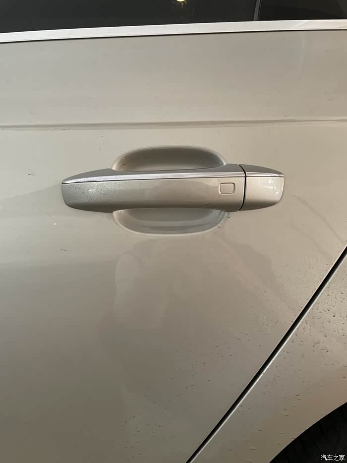 16款奥迪a4l的门把手哪里有卖