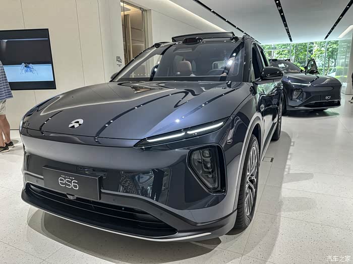 【图】2023款蔚来es6到店看车,外观和内饰都比22款好看了_蔚来es6论坛