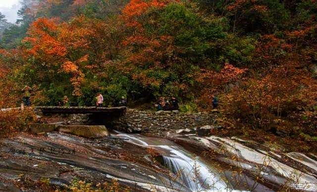 地处四川绵阳平武县的老河沟拥有110多平方公里的自然保护区