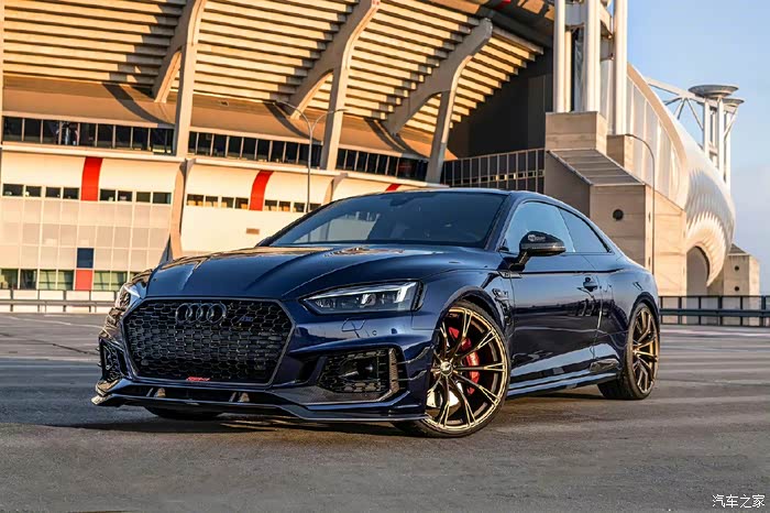 abt奥迪rs5rcoupé让人心动的