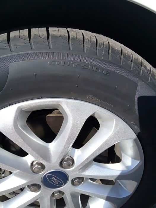 13经典福克斯换新"运动鞋"了