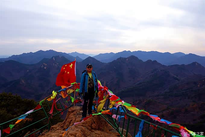 寻找小松鼠之喂松鼠游记自驾铁岭人民公园