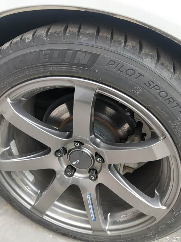 【图】改装轮毂18*8.5j后轮上235/45/18_杰德论坛_汽车之家论坛