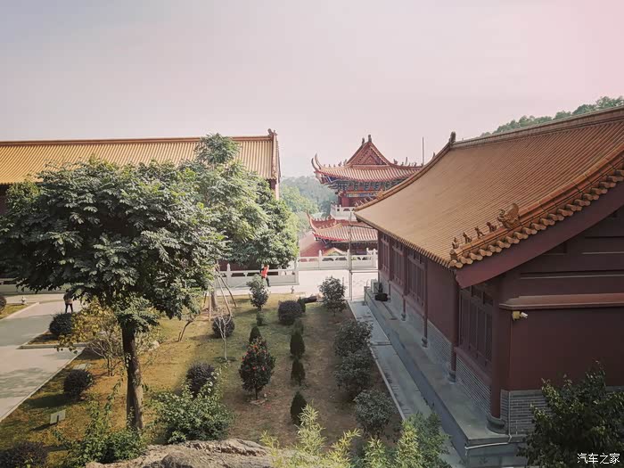 自驾游石岩湖温泉度假村弘源寺祈福愿来年风调雨顺牛气冲天