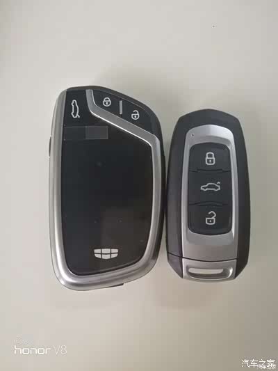 嘿你的光盾液晶智能钥匙到了