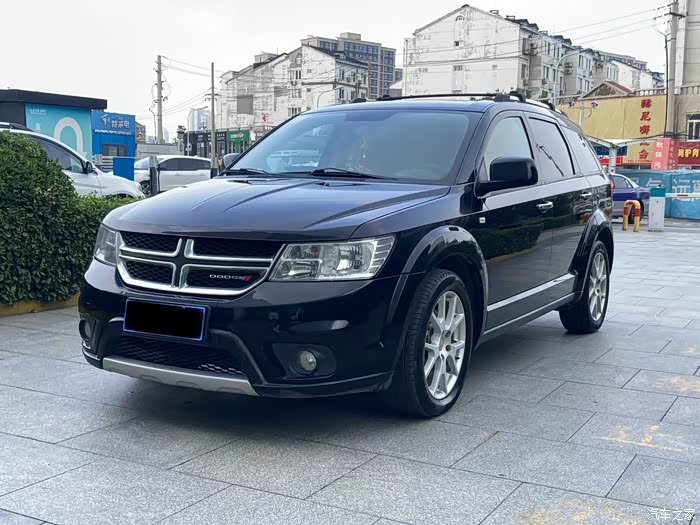 【图】15年7座道奇大酷威,2.4新款,车况精品,5.x万.