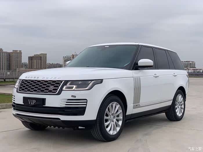 成都收一台准新路虎揽胜车况要好