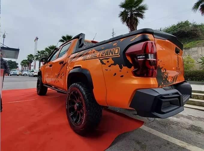 长安凯程f70改装版皮卡惊现街头