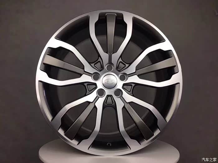 各位奇虎大佬求购22寸熏黑梅花轮轮毂带胎深圳交易