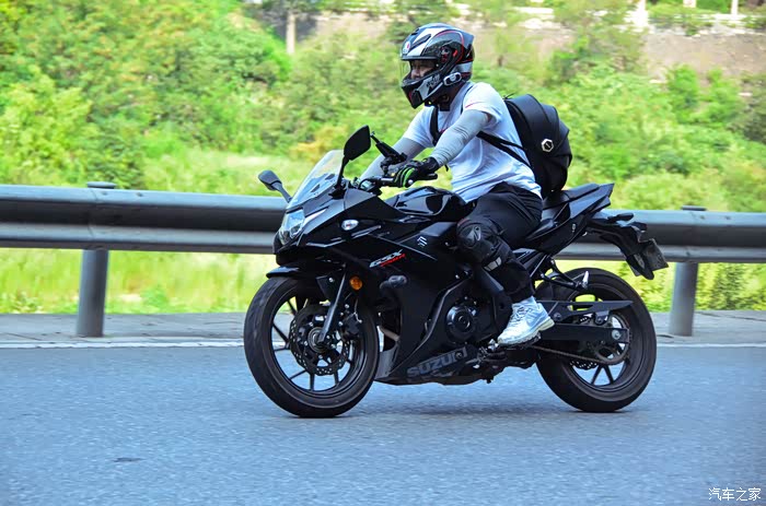 京西追焦之豪爵铃木gsx250r