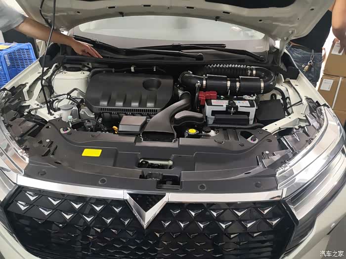 启辰d60动力升级改装之进气离心式电动涡轮增压器