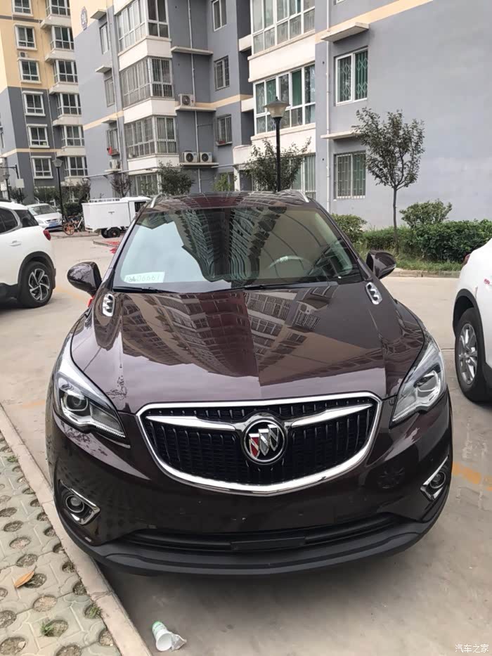 别克昂科威紫檀红的照片谁有