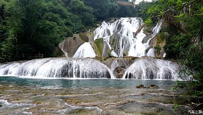 九曲十八湾迷人甲茶河