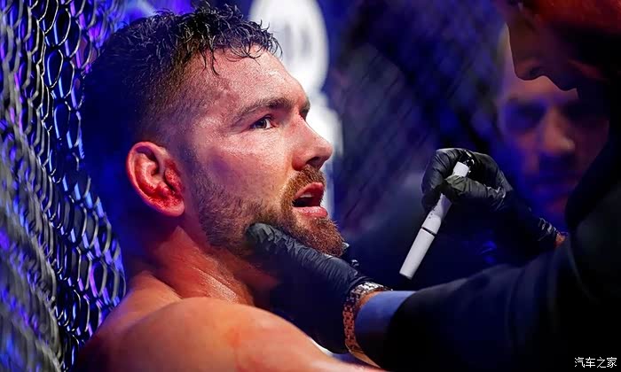 ufc230鳄鱼索萨击败克里斯韦德曼精彩瞬间