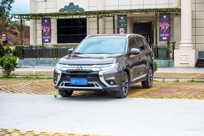 季度新车最值得的相遇大空间的欧蓝德畅享版很有性价比