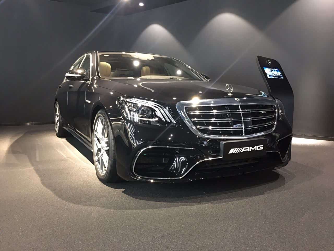 奔驰s63黑外棕内真是太香了