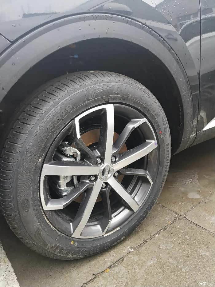 哈弗f7i型轮胎什么牌子,求大神告知.