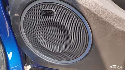 音效超好的燕飞利仕音响.