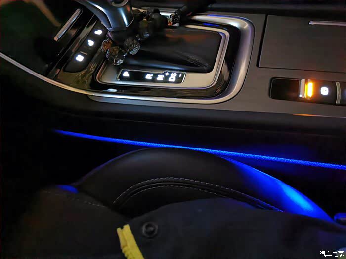 求单色氛围灯的效果