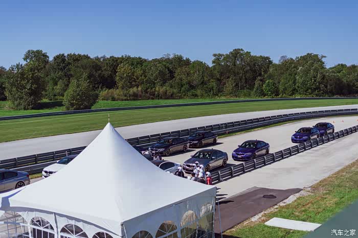 sam试驾终极驾驶机器m全系车型体验北美m赛道日之一