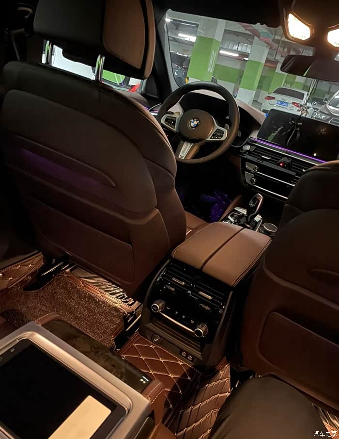 宝马5系让消费者根本没法拒绝理由内部空间超大